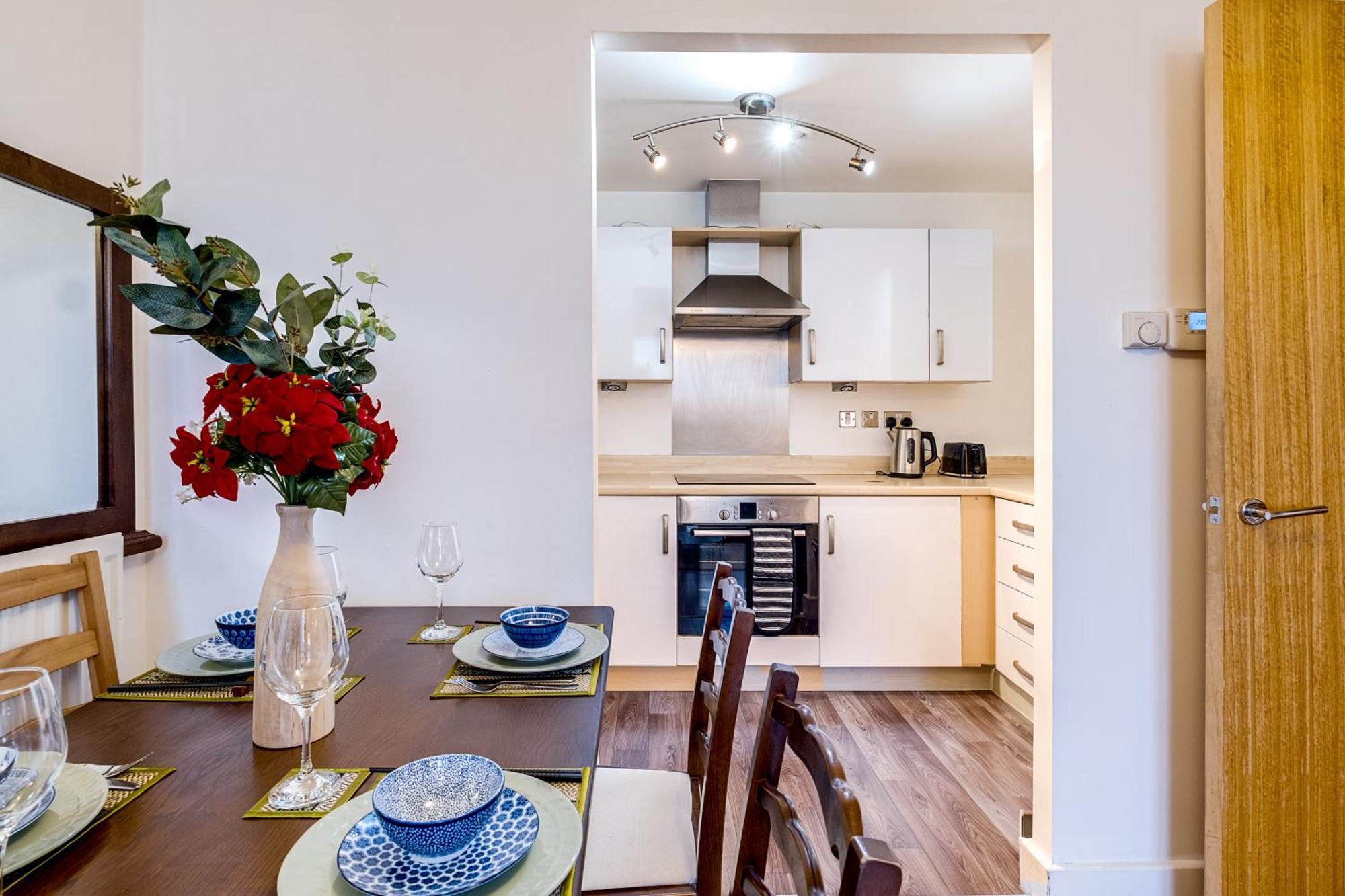 The Asian 28 Nights With Netflix And View Apartment