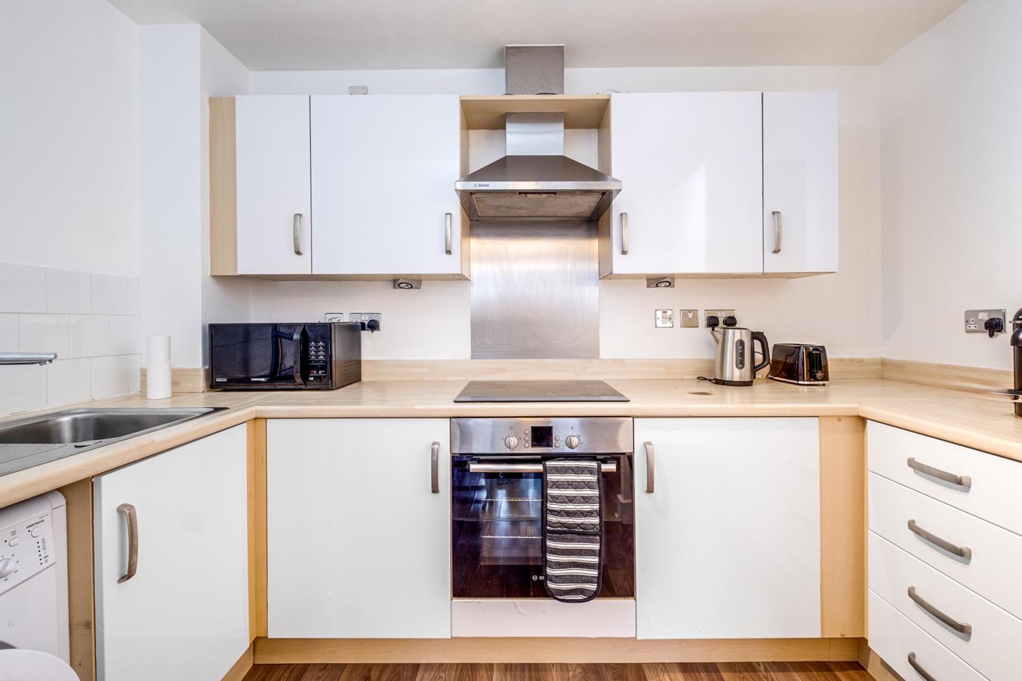 Apartment The Asian 28 Nights With Netflix And View Birmingham